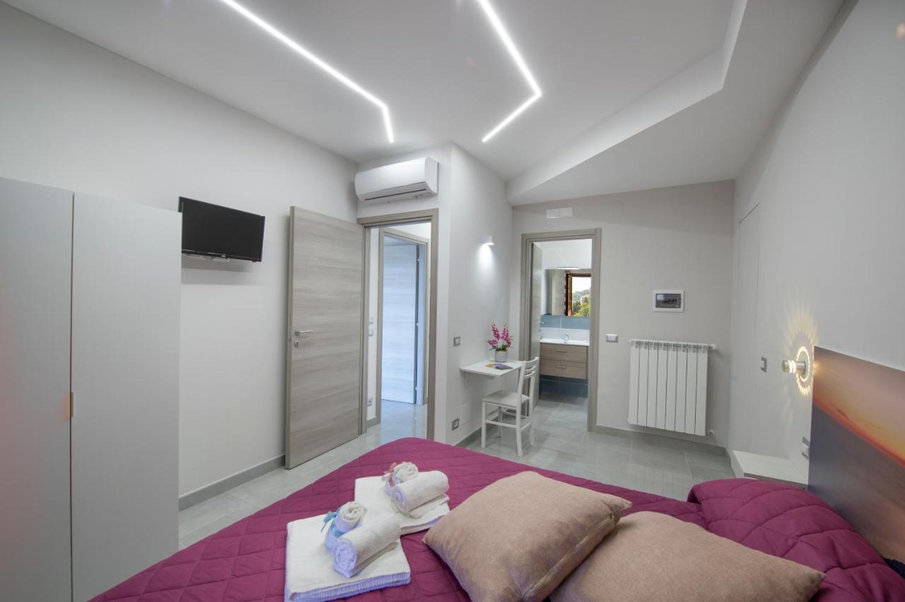 아제롤라 Raggio Di Sole B&B 외부 사진